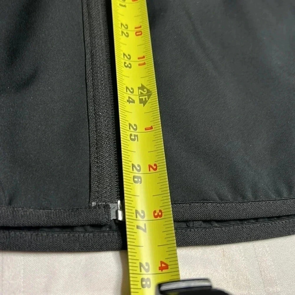 REEBOK. Jacket,men Med,vented,lightweight, activewear EC,  made in Vietnam - Picture 9 of 13